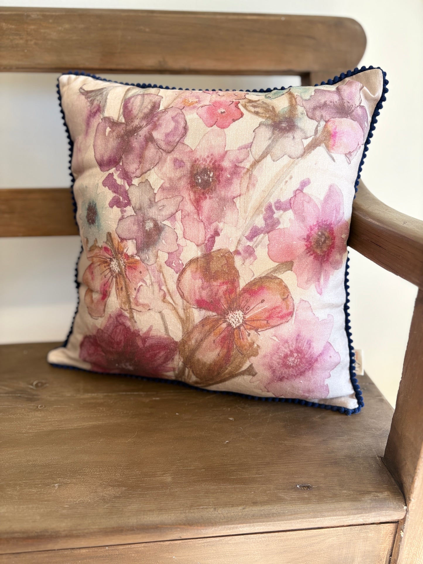 Cushion cover 16  x 16  - Heritage Bloom - Cream