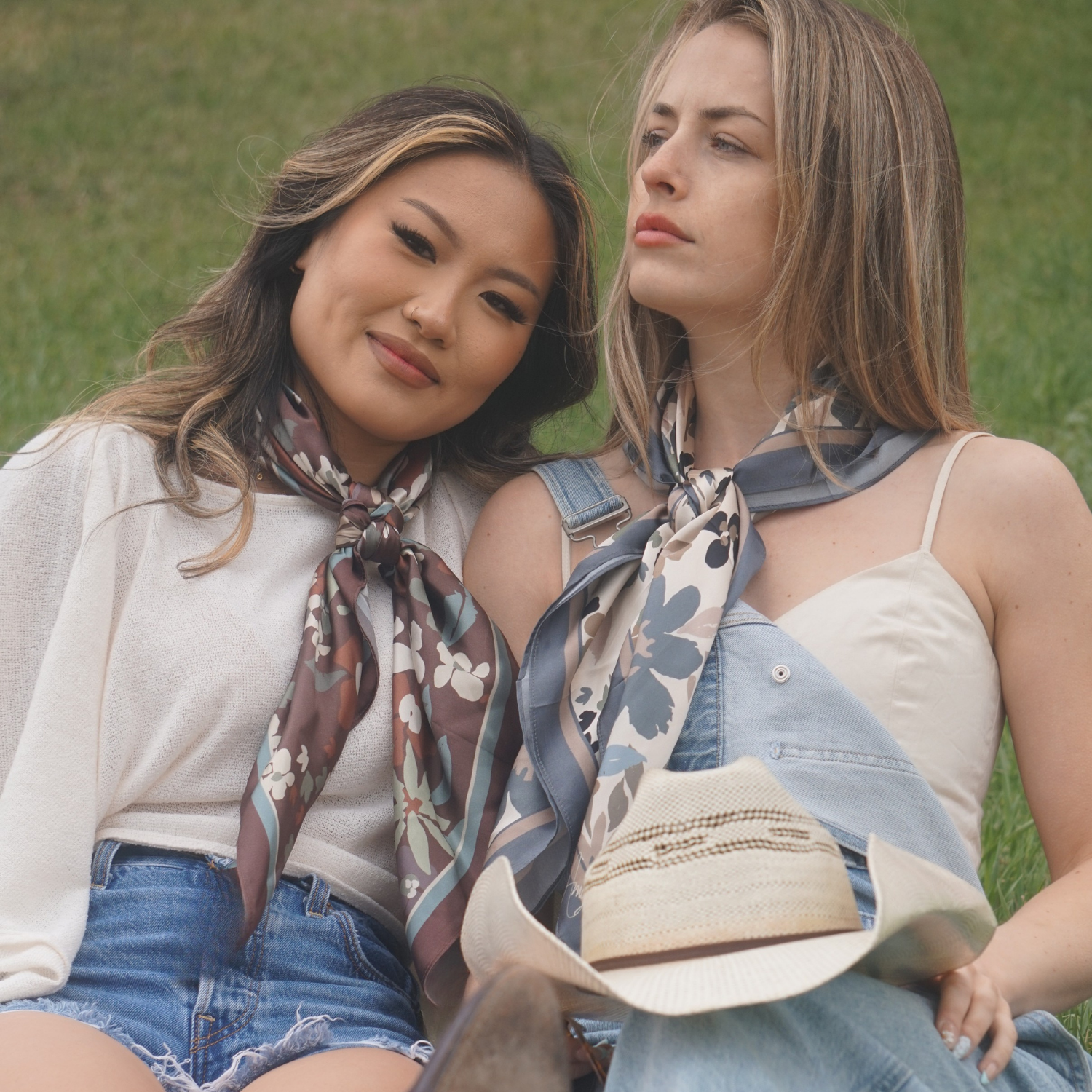 Silk Scarf 35x35" - Garden Bloom - Cream