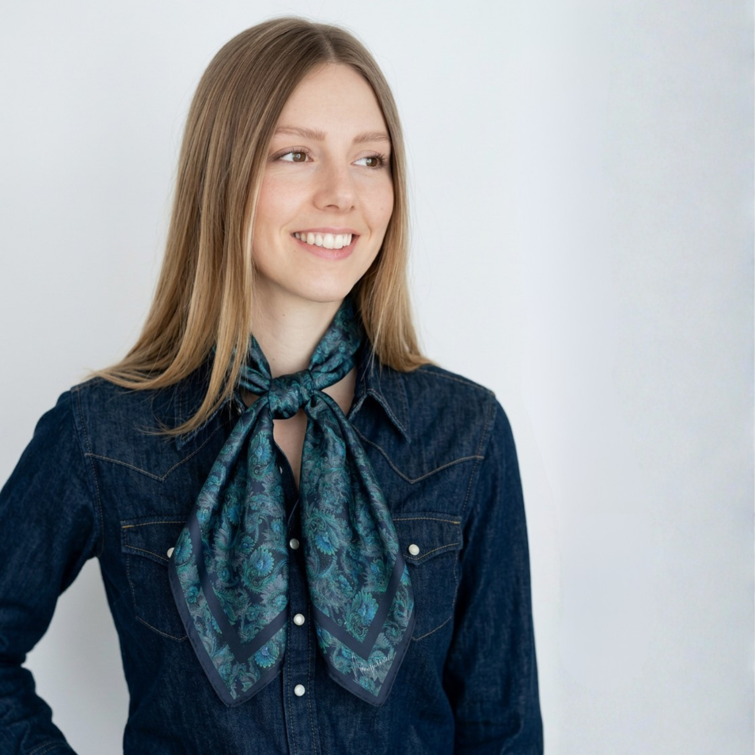 Cotton-Silk blend Scarf - 38in - Painted Paisley - Navy